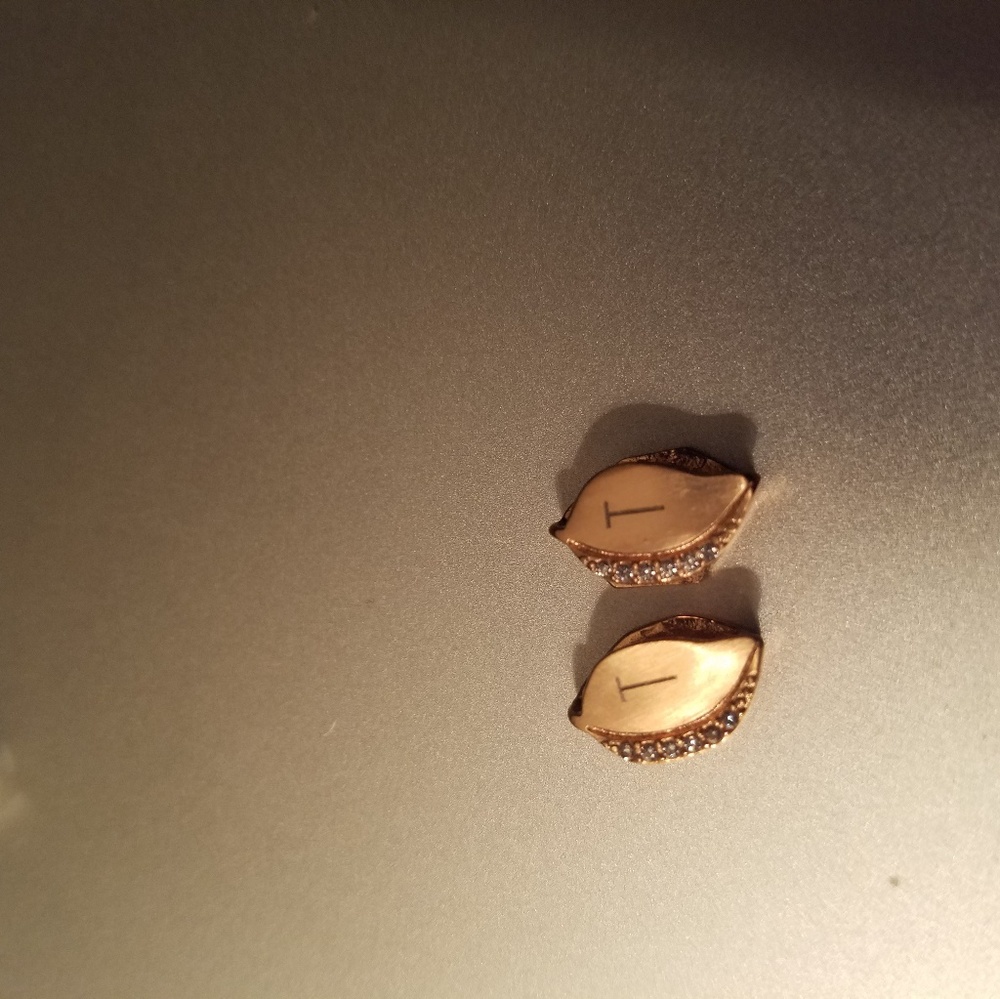 Keep collective 2 engraved T